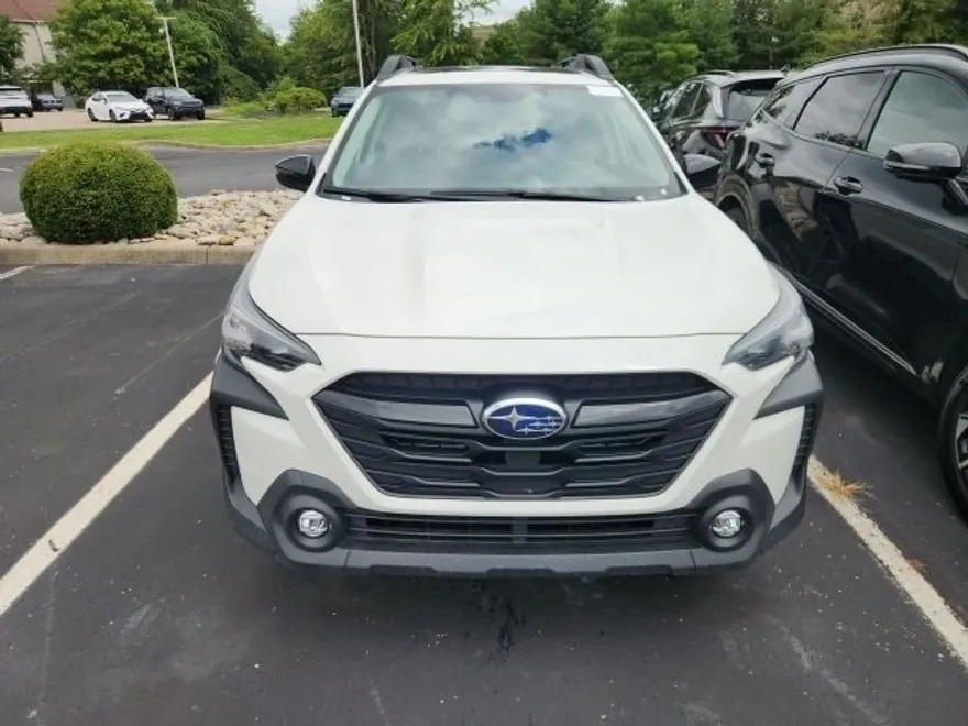 2024 Subaru Outback Onyx Edition photo 1