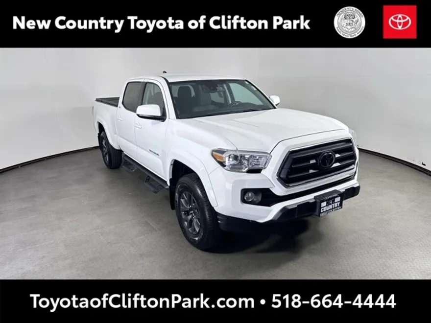2022 Toyota Tacoma SR5 photo 1