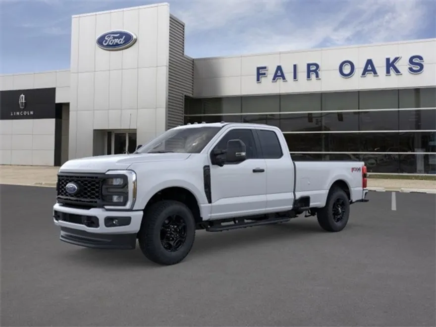 2025 Ford F-350 XL photo 1