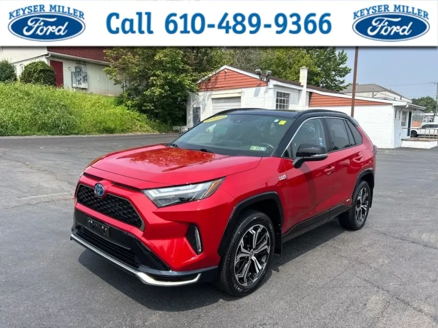 2022 Toyota RAV4 Prime XSE photo 1