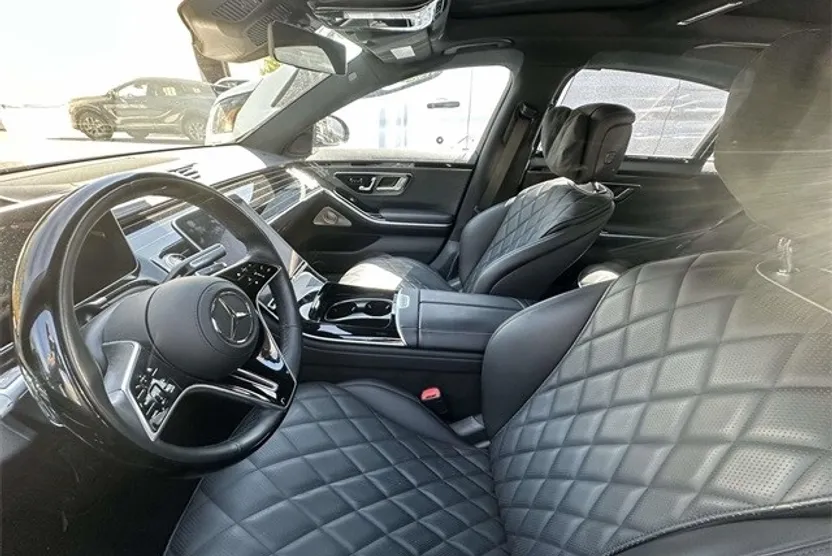 2024 Mercedes Benz S 580 4MATIC photo 1