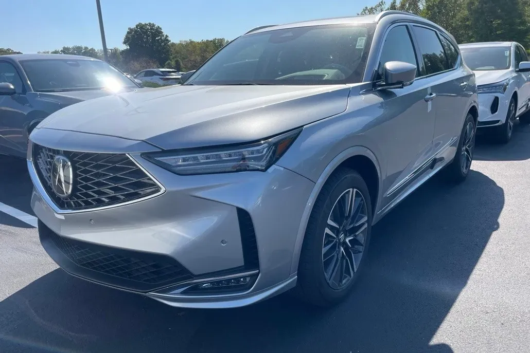 2026 Acura MDX SH-AWD Advance photo 1