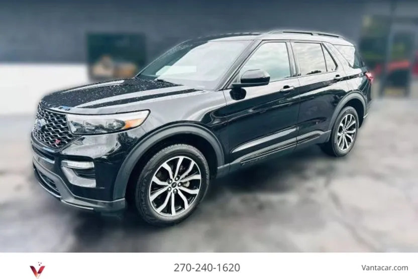 2023 Ford Explorer ST Sport photo 1