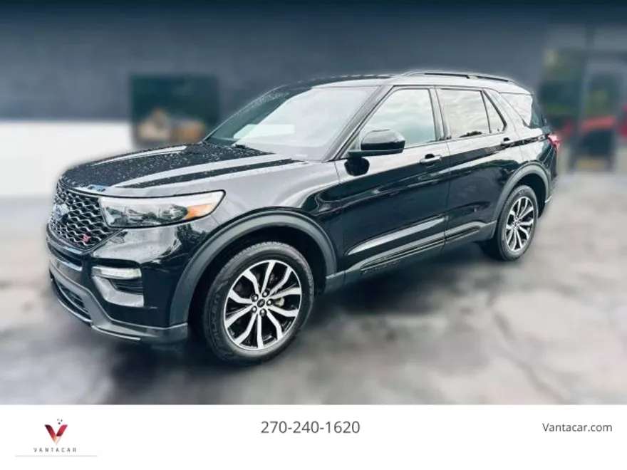 2023 Ford Explorer ST Sport photo 1