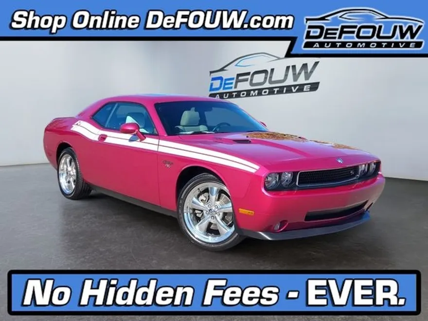 2010 Dodge Challenger R/T Classic photo 1