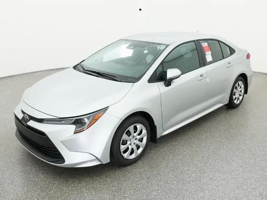 2026 Toyota Corolla LE photo 1