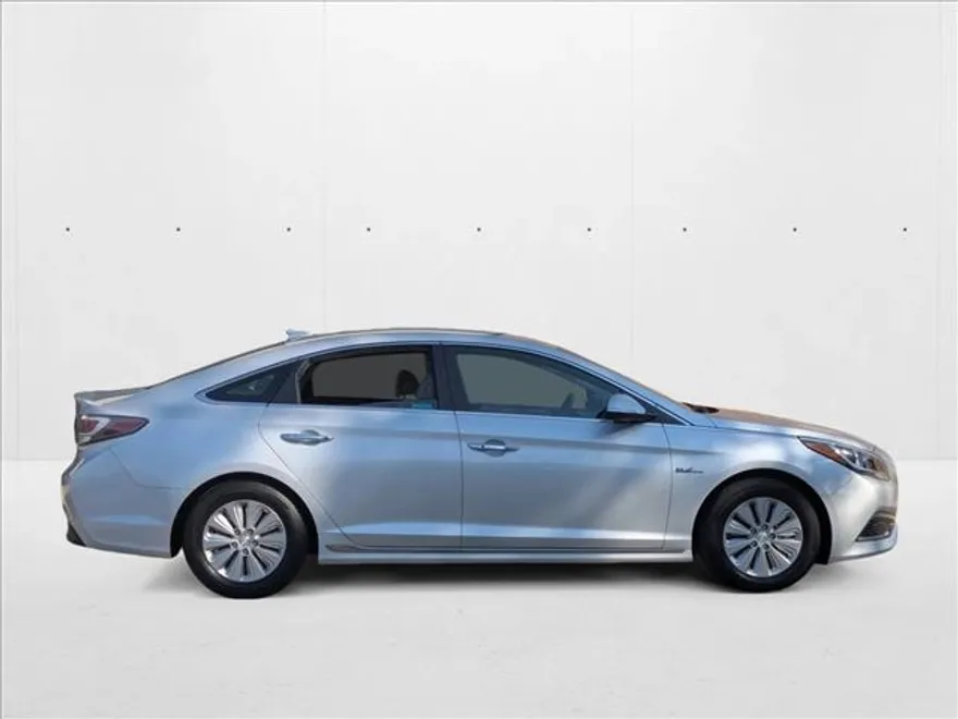 2019 Hyundai Sonata Eco photo 1