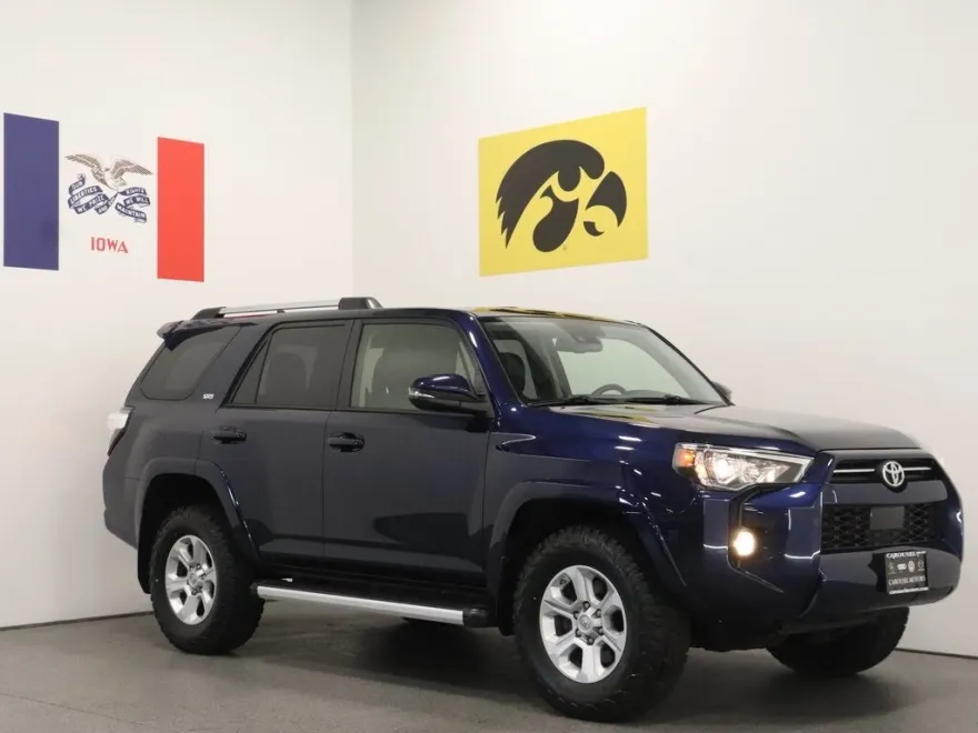 2020 Toyota 4Runner SR5 Premium photo 1