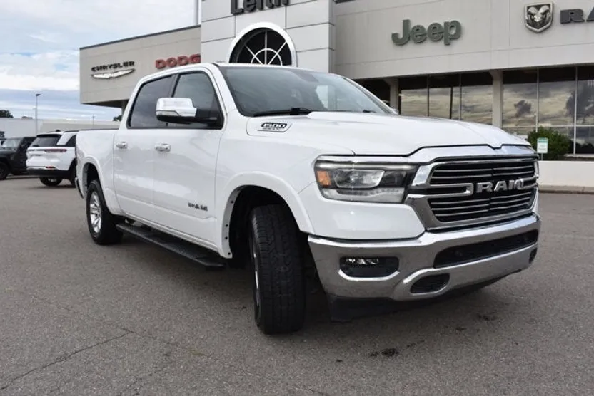 2020 Ram 1500 Laramie photo 1