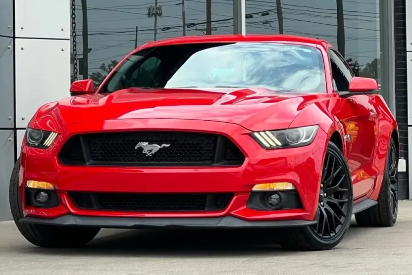 2017 Ford Mustang GT Premium photo 1