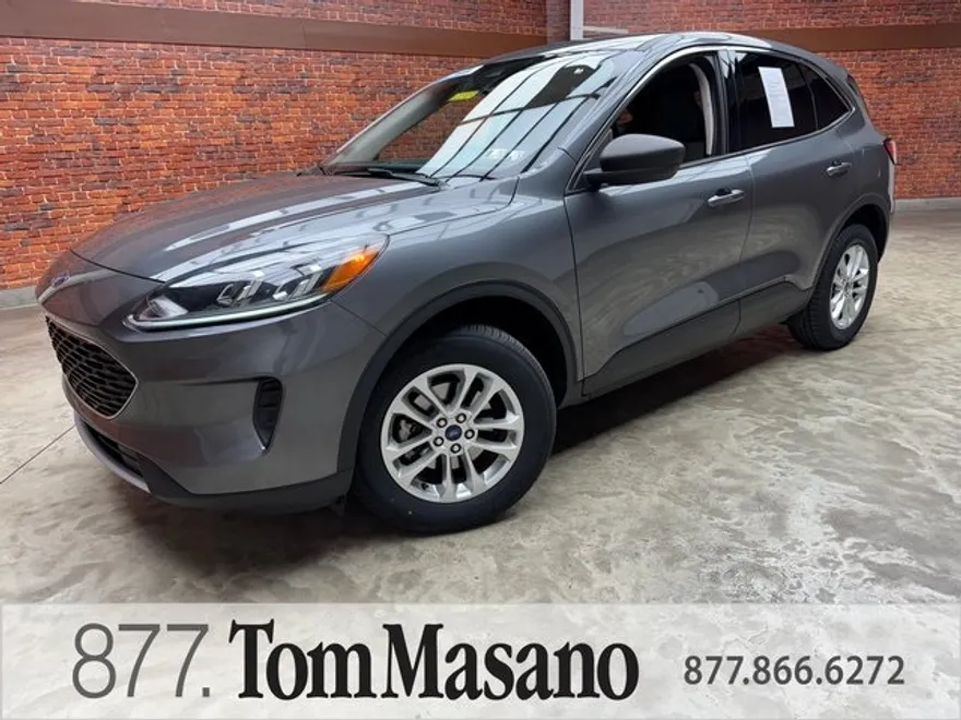2022 Ford Escape SE photo 1