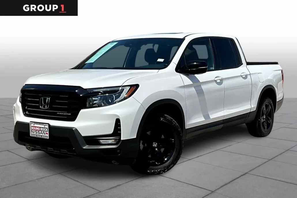 2023 Honda Ridgeline Black Edition photo 1