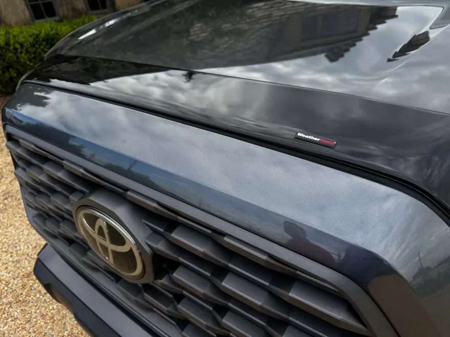 2022 Toyota Tacoma TRD Off-Road photo 1