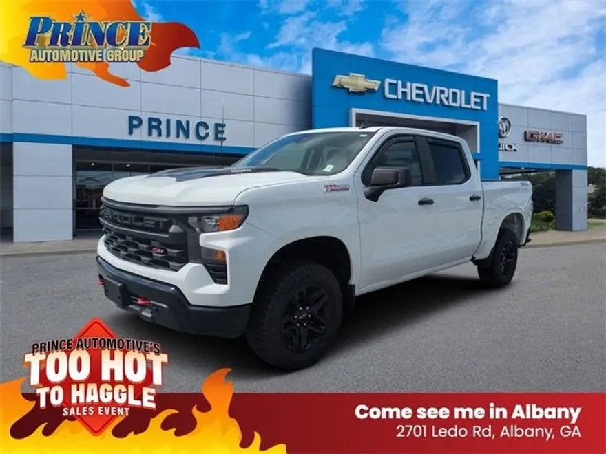 2022 Chevrolet Silverado 1500 Custom Trail Boss photo 1