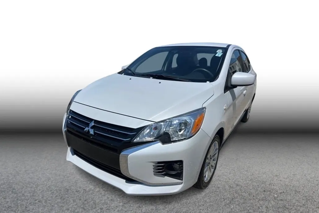 2024 Mitsubishi Mirage G4 LE photo 1