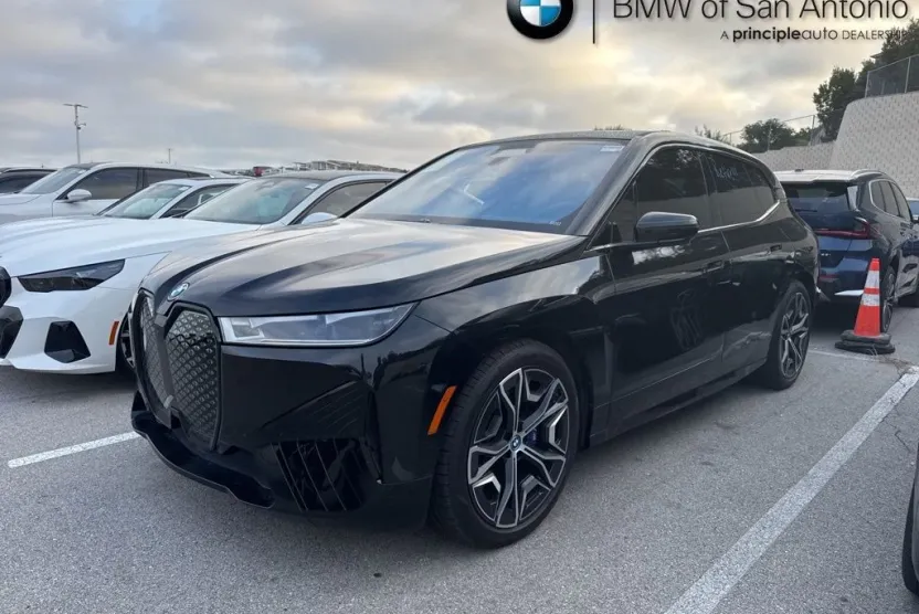 2024 Bmw iX photo 1