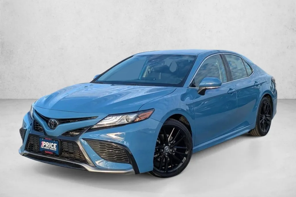 2023 Toyota Camry XSE photo 1