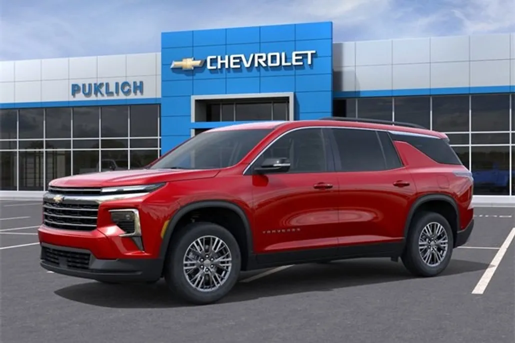 2026 Chevrolet Traverse photo 1