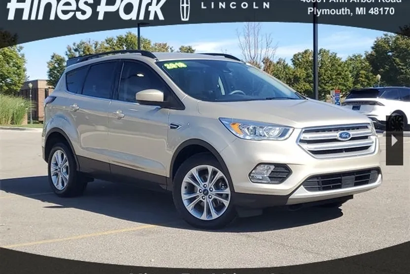 2018 Ford Escape SEL photo 1