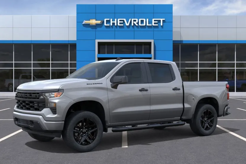 2025 Chevrolet Silverado 1500 Custom photo 1