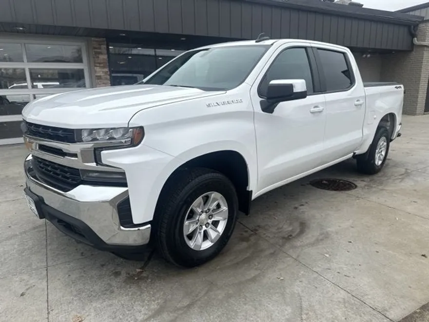 2019 Chevrolet Silverado 1500 LT photo 1