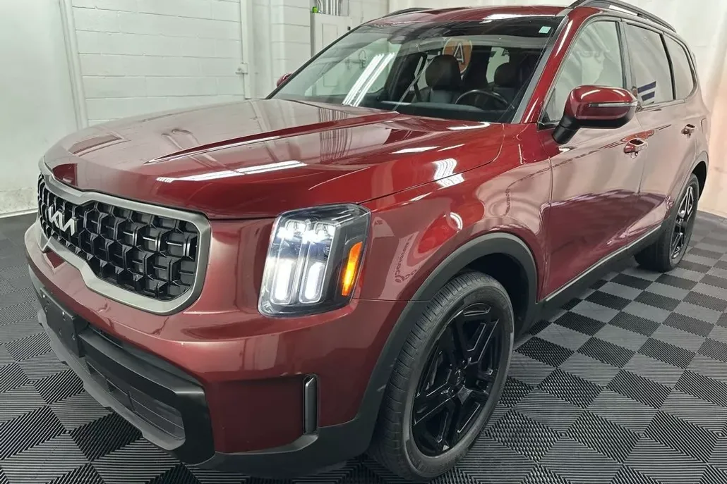 2023 Kia Telluride EX X-Line photo 1