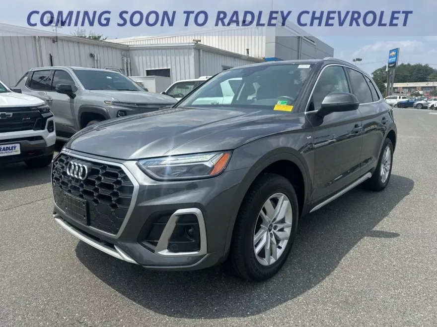 2022 Audi Q5 45 S line Premium photo 1