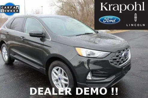 2022 Ford Edge SEL photo 1