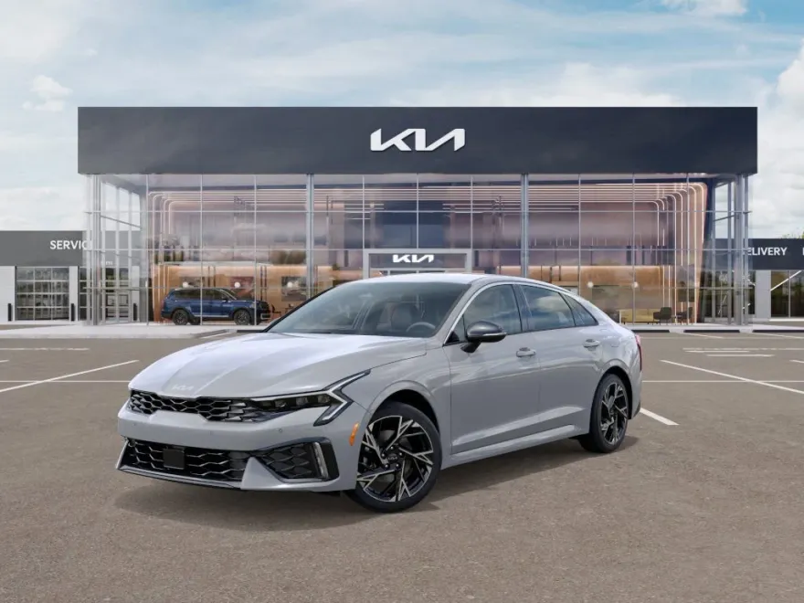 2026 Kia K5 GT-Line photo 1