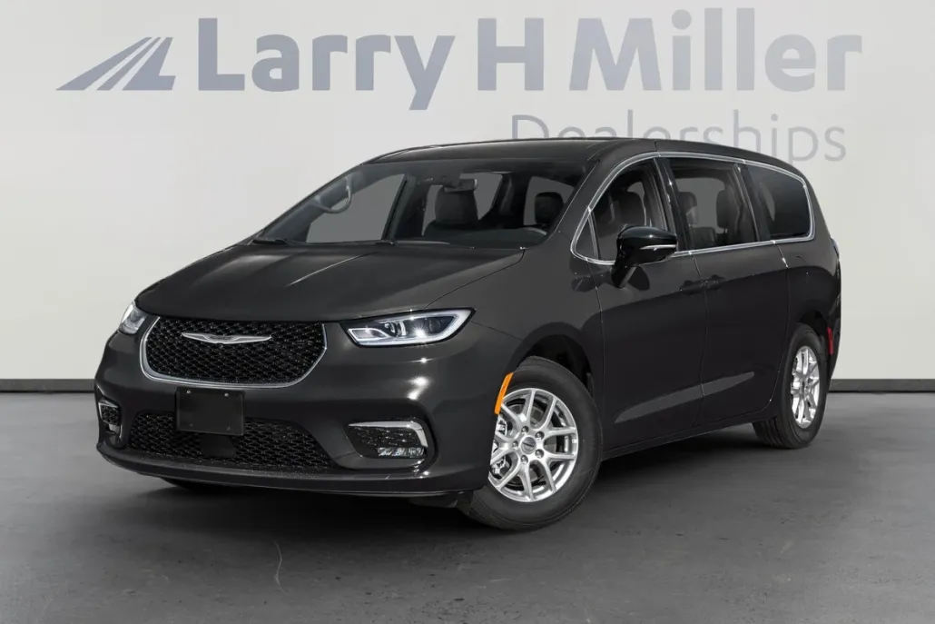 2025 Chrysler Pacifica photo 1