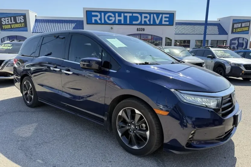 2021 Honda Odyssey Elite photo 1