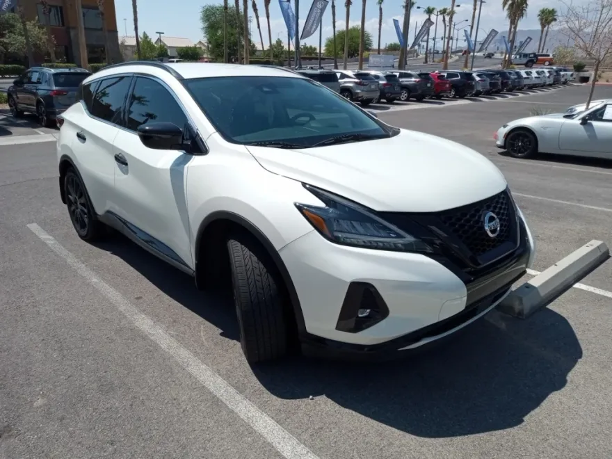 2022 Nissan Murano SV photo 1