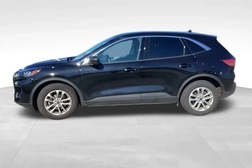 2022 Ford Escape SE photo 1