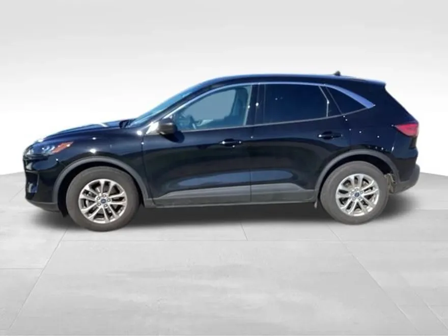 2022 Ford Escape SE photo 1