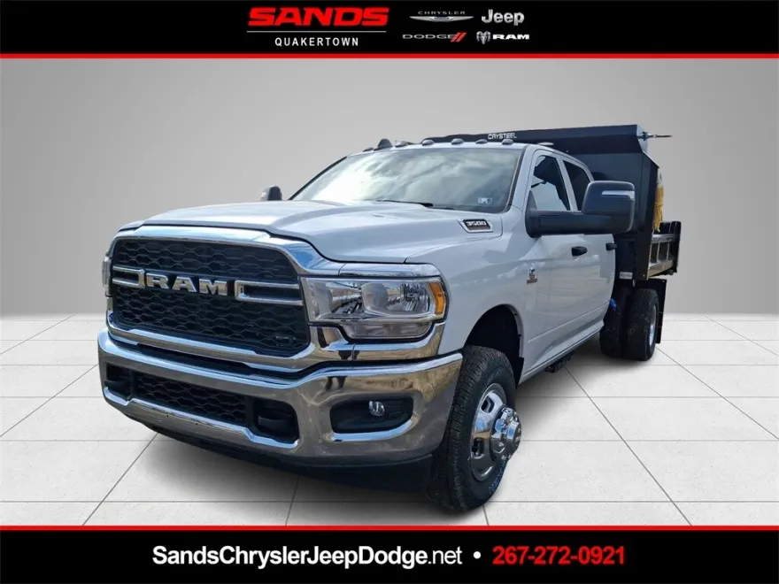 2024 Ram 3500 Tradesman photo 1