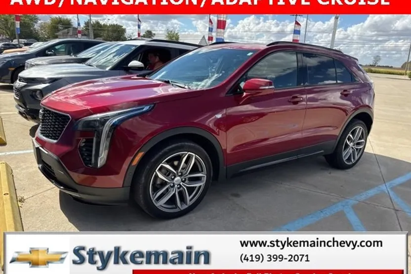 2020 Cadillac XT4 Sport photo 1