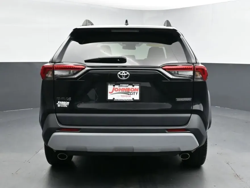 2022 Toyota RAV4 Adventure photo 1