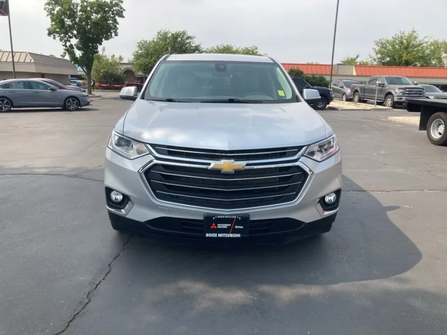 2021 Chevrolet Traverse Cloth 1LT photo 1
