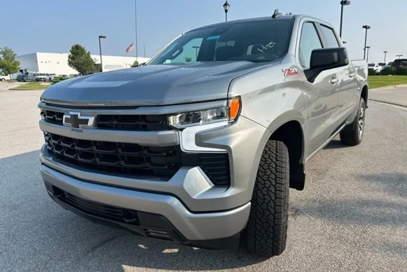 2026 Chevrolet Silverado 1500 RST photo 1
