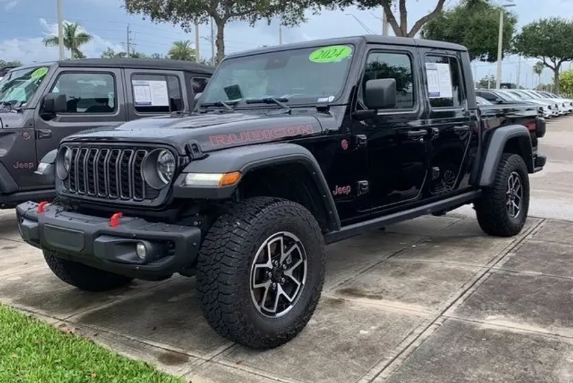 2024 Jeep Gladiator Rubicon photo 1