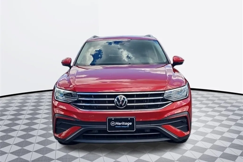 2022 Volkswagen Tiguan SE photo 1