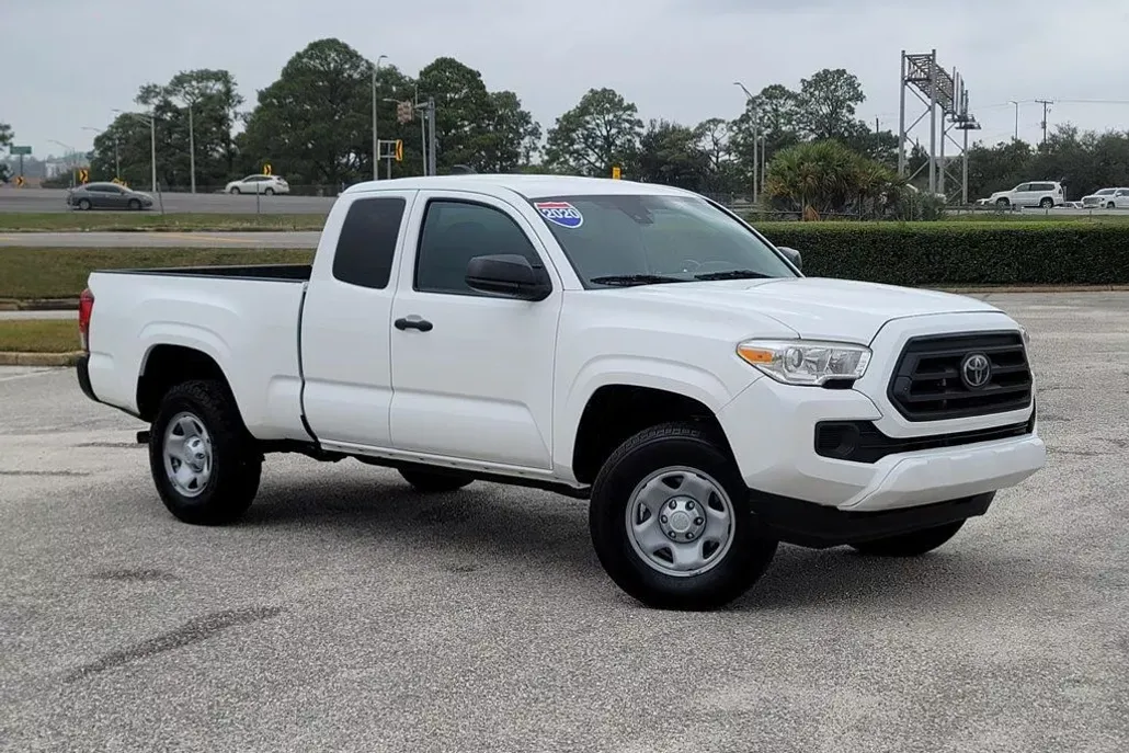 2020 Toyota Tacoma Access Cab SR photo 1