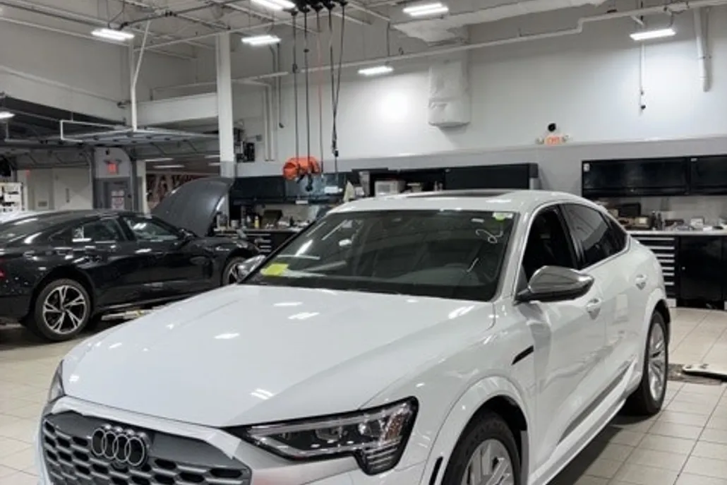 2024 Audi SQ8 Premium Plus photo 1