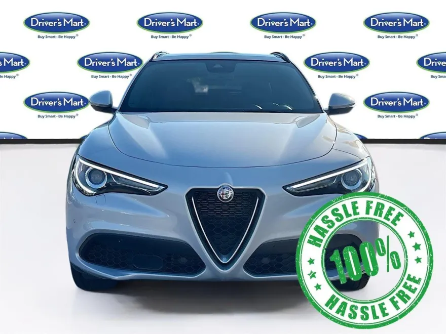 2022 Alfa Romeo Stelvio Ti photo 1