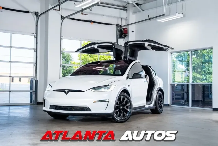 2022 Tesla Model X Plaid photo 1
