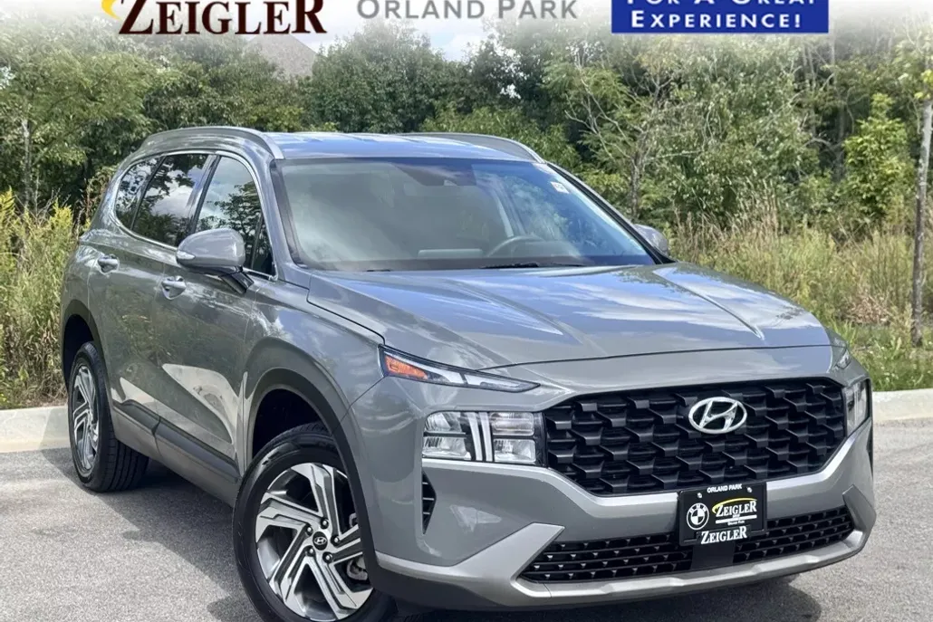 2023 Hyundai Santa Fe SEL photo 1