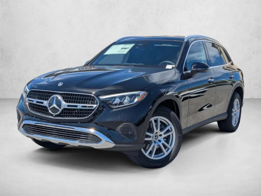 2025 Mercedes Benz GLC 300 4MATIC photo 1