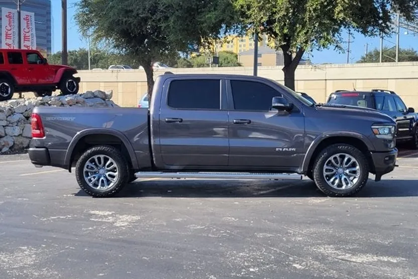 2020 Ram 1500 Laramie photo 1