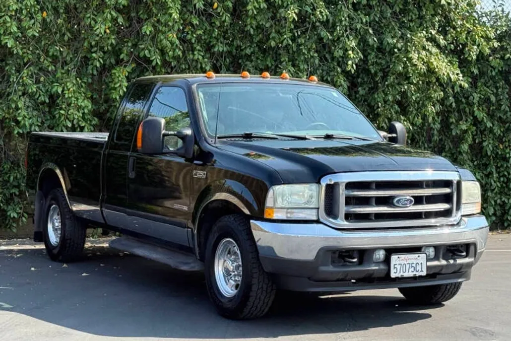 2003 Ford F-250 Lariat photo 1