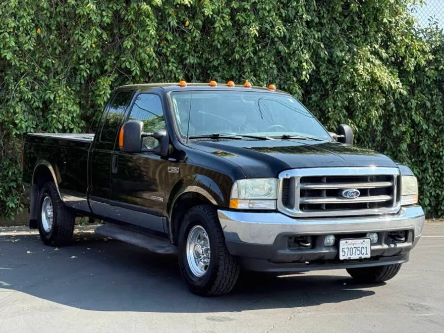 2003 Ford F-250 Lariat photo 1